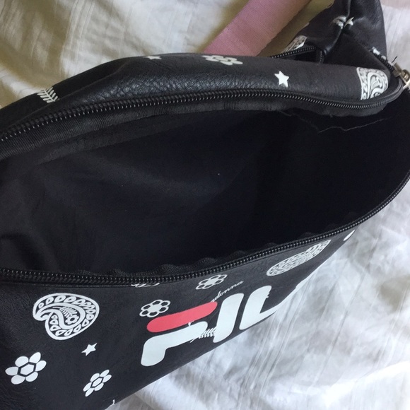 FILA x Fleamadonna Fanny Pack - Picture 5 of 6